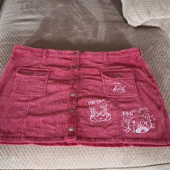 Disney Pixar Turning Red Panda Cordorouy Snap Skirt Size 1XL - Picture 1 of 8
